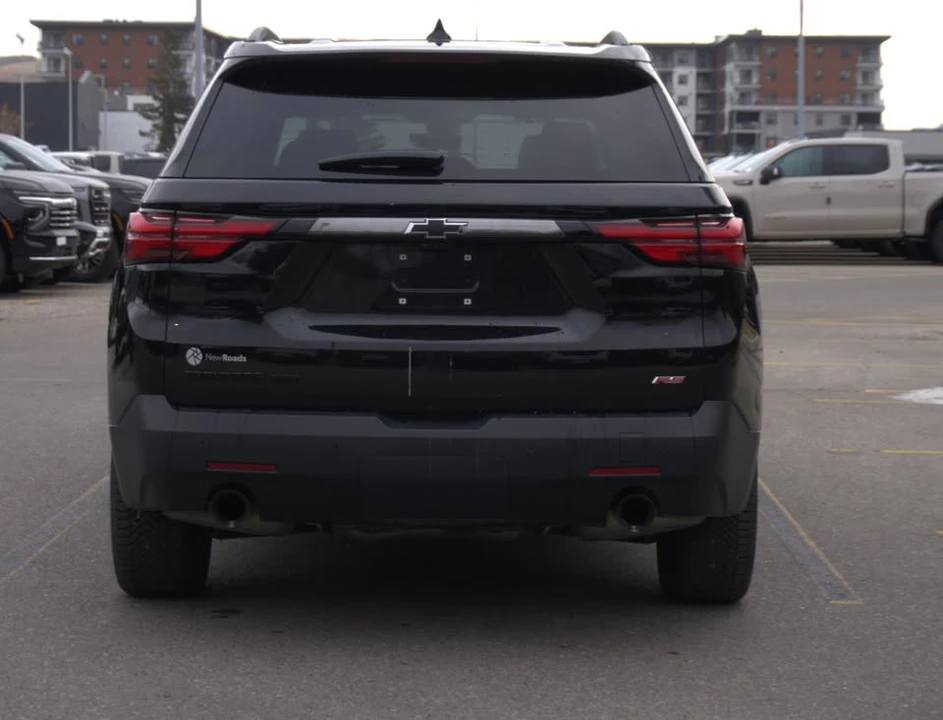 2022 Chevrolet Traverse - Image 7 of 16