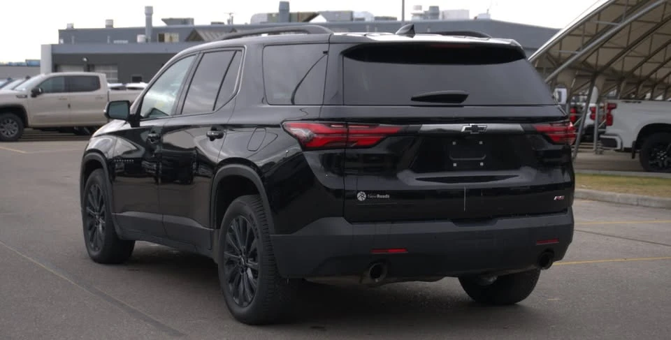 2022 Chevrolet Traverse - Image 6 of 16