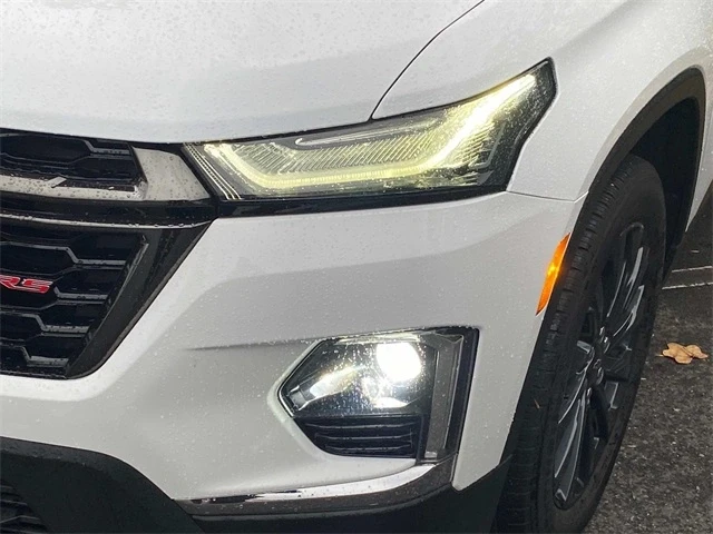 2022 Chevrolet Traverse - Image 5 of 18