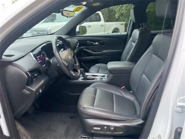 2022 Chevrolet Traverse - Image 11 of 18