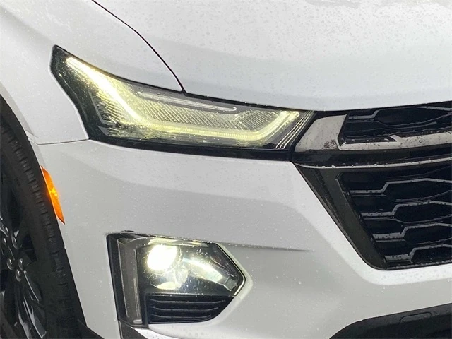 2022 Chevrolet Traverse - Image 4 of 18
