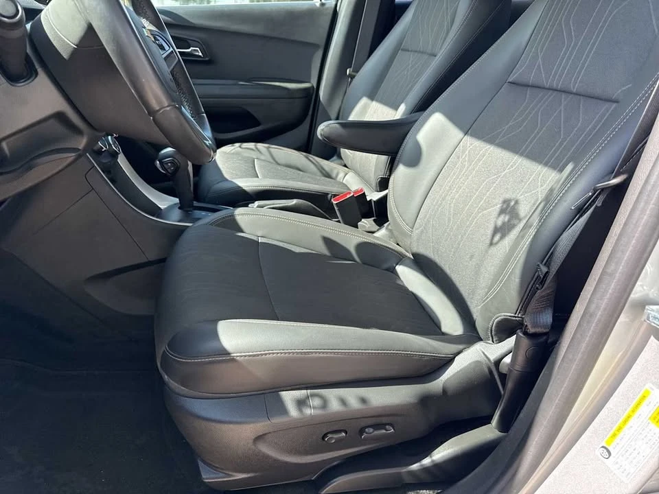 2022 Chevrolet Trax - Image 7 of 9
