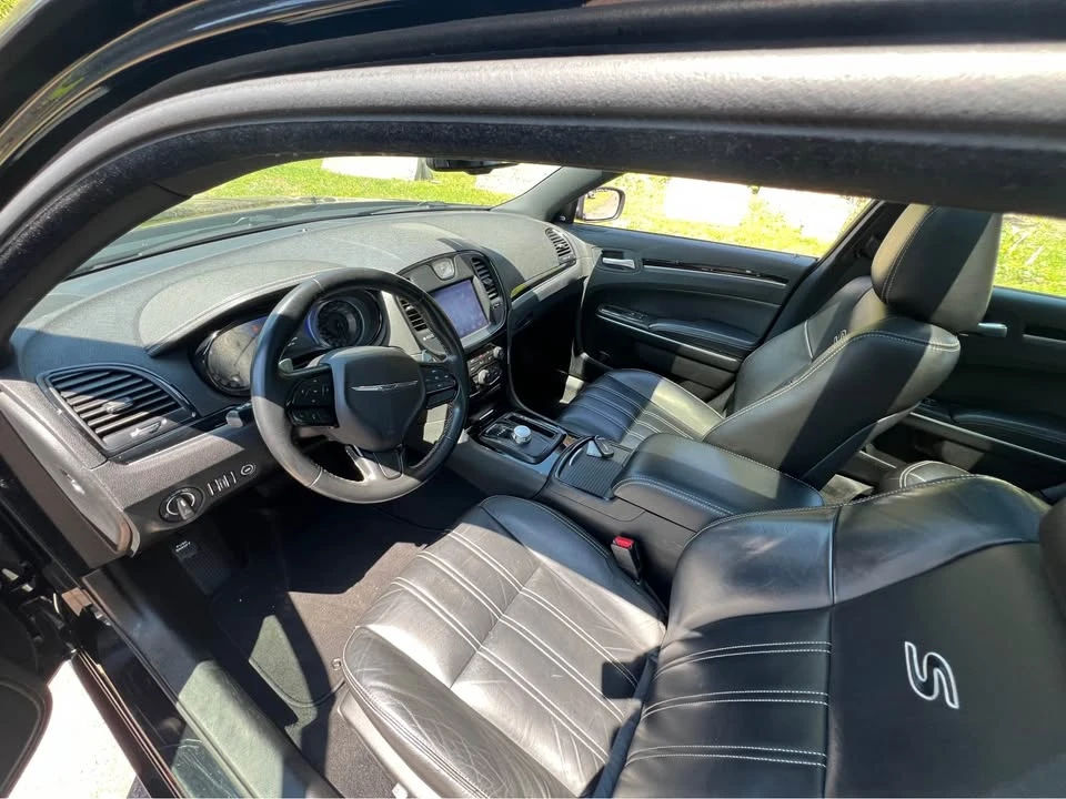 2022 Chrysler 300 (2005-2023) - Image 7 of 11