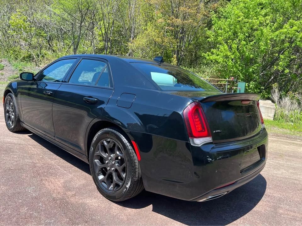 2022 Chrysler 300 (2005-2023) - Image 5 of 11