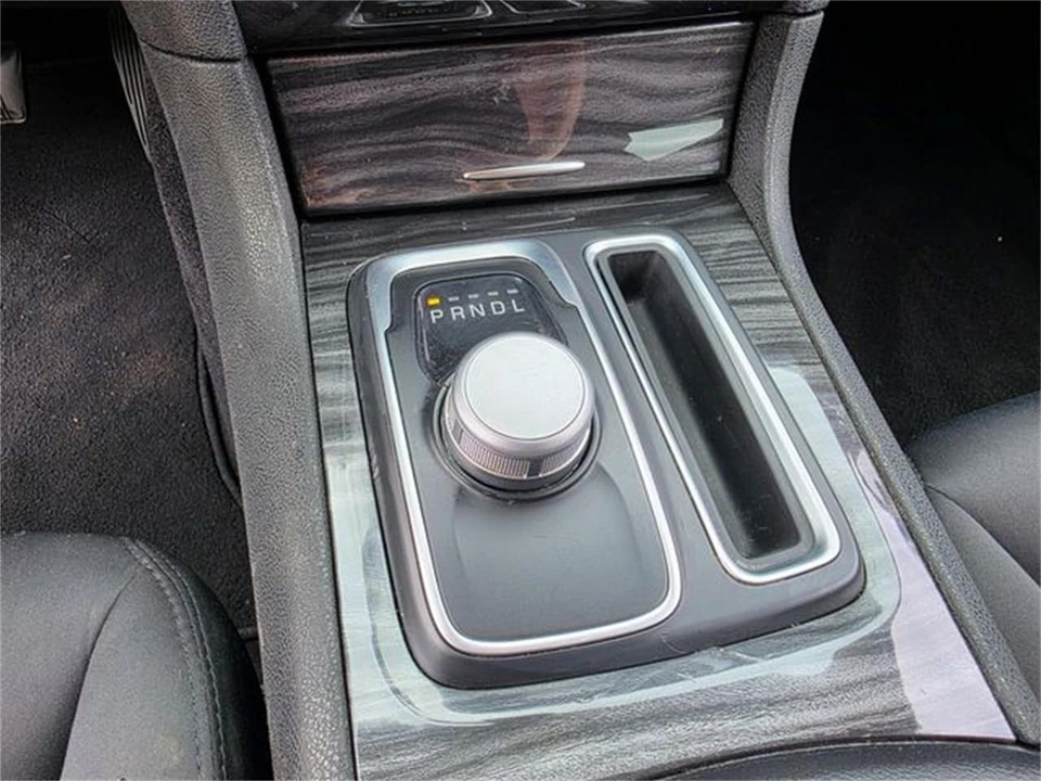 2022 Chrysler 300 (2005-2023) - Image 23 of 31