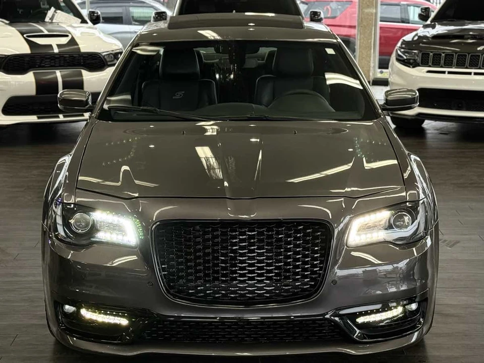 2022 Chrysler 300 (2005-2023) - Image 3 of 21