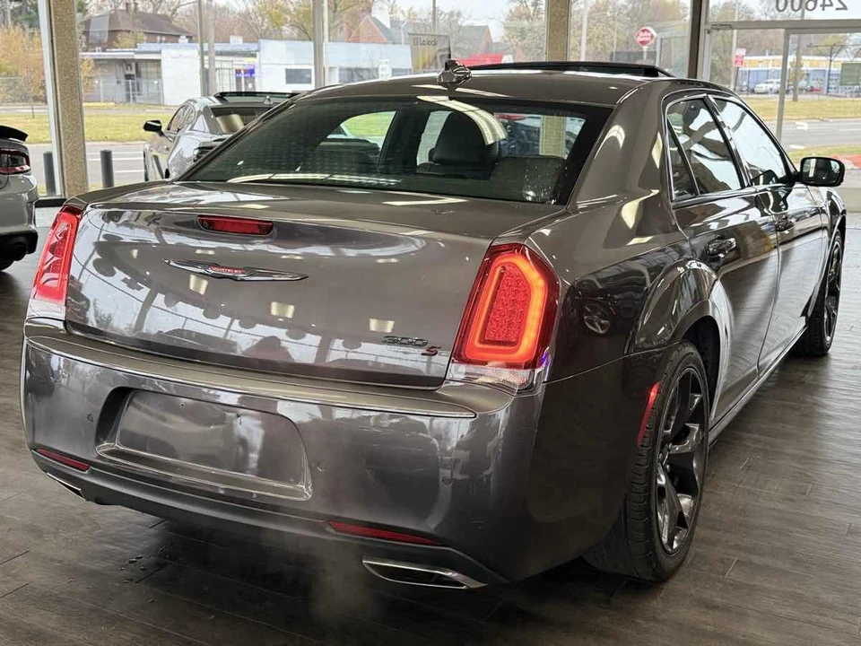 2022 Chrysler 300 (2005-2023) - Image 13 of 21