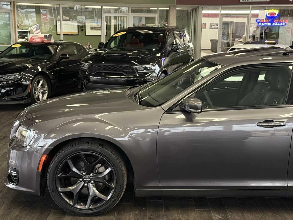 2022 Chrysler 300 (2005-2023) - Image 7 of 21