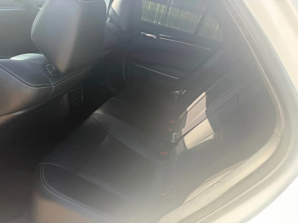 2022 Chrysler 300 (2005-2023) - Image 7 of 9