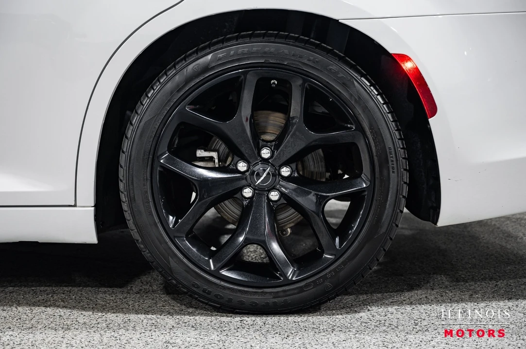 2022 Chrysler 300 (2005-2023) - Image 10 of 21