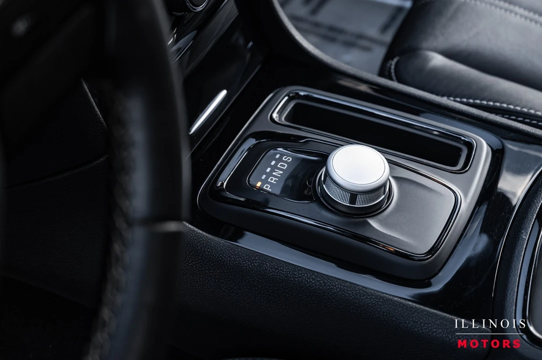 2022 Chrysler 300 (2005-2023) - Image 18 of 21
