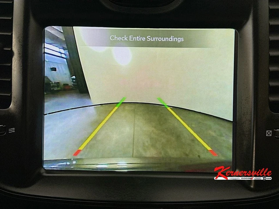 2022 Chrysler 300 (2005-2023) - Image 20 of 24
