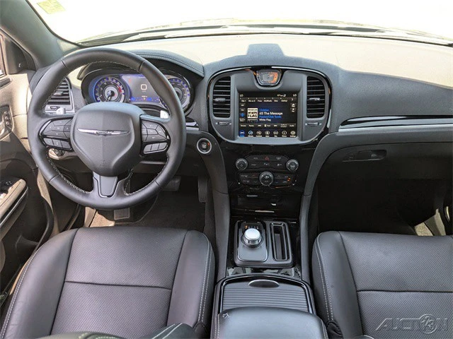 2022 Chrysler 300 (2005-2023) - Image 15 of 21