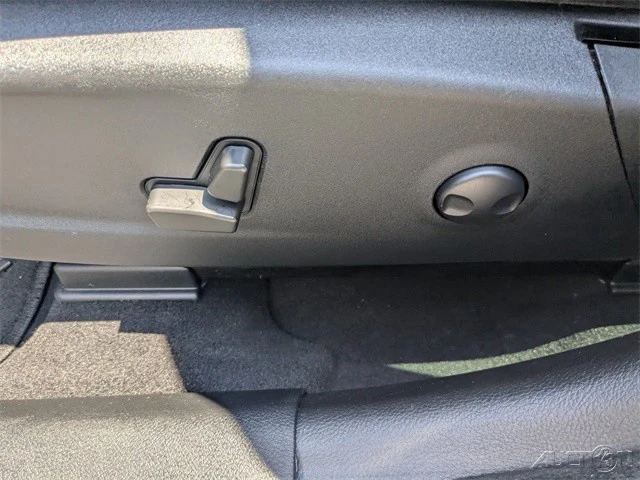 2022 Chrysler 300 (2005-2023) - Image 20 of 21