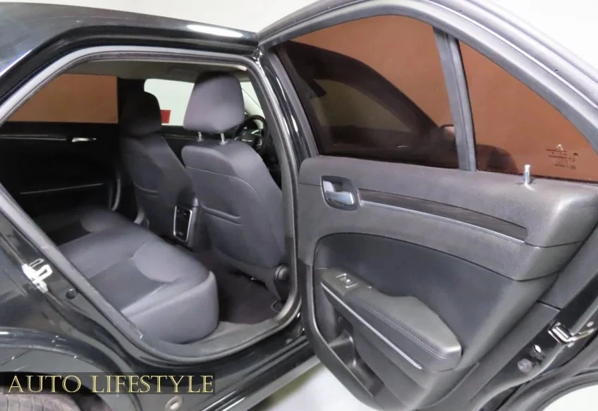 2022 Chrysler 300 (2005-2023) - Image 21 of 31