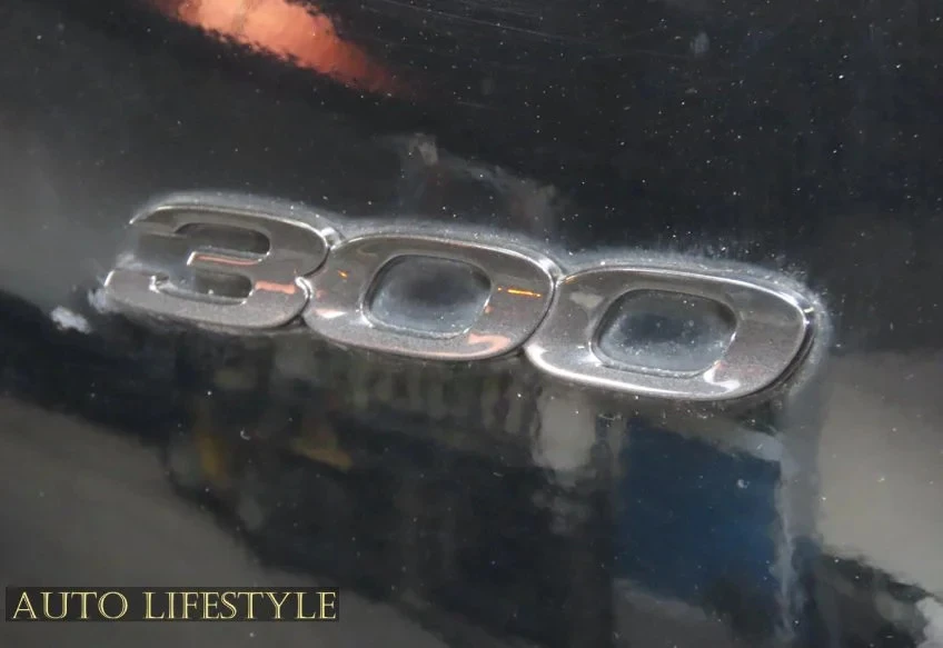 2022 Chrysler 300 (2005-2023) - Image 17 of 31