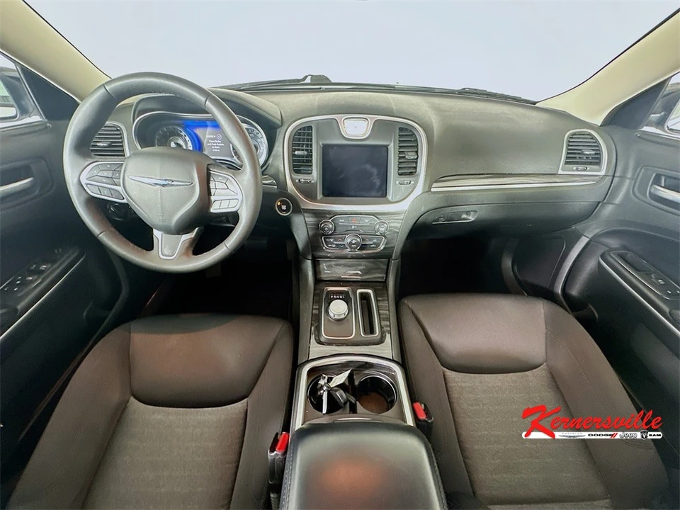 2022 Chrysler 300 (2005-2023) - Image 10 of 12