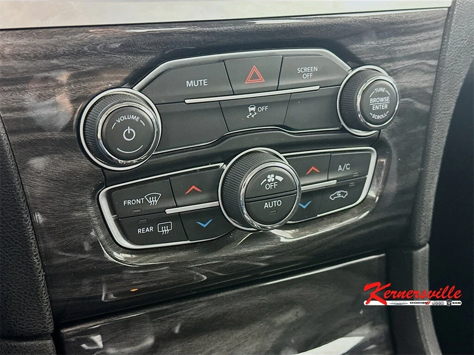 2022 Chrysler 300 (2005-2023) - Image 18 of 21