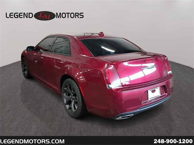 2022 Chrysler 300 (2005-2023) - Image 6 of 12