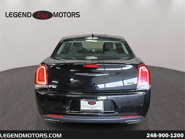 2022 Chrysler 300 (2005-2023) - Image 7 of 12