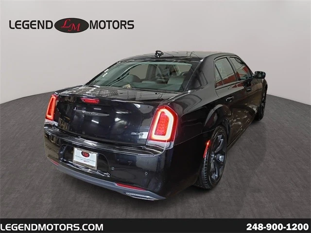 2022 Chrysler 300 (2005-2023) - Image 8 of 12