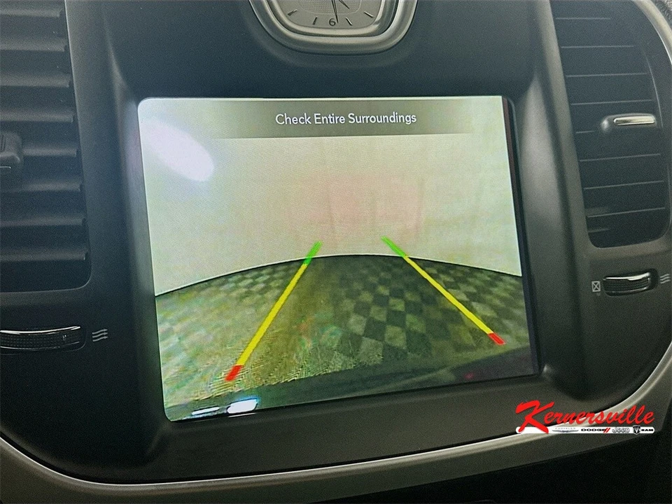 2022 Chrysler 300 (2005-2023) - Image 20 of 21