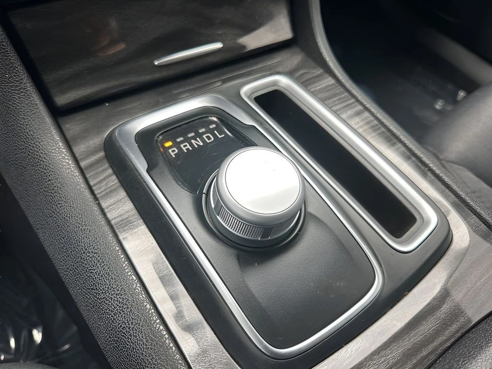 2022 Chrysler 300 (2005-2023) - Image 16 of 21