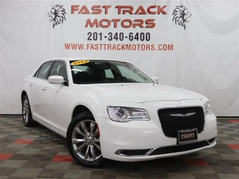 2022 Chrysler 300 (2005-2023) - Image 4 of 12