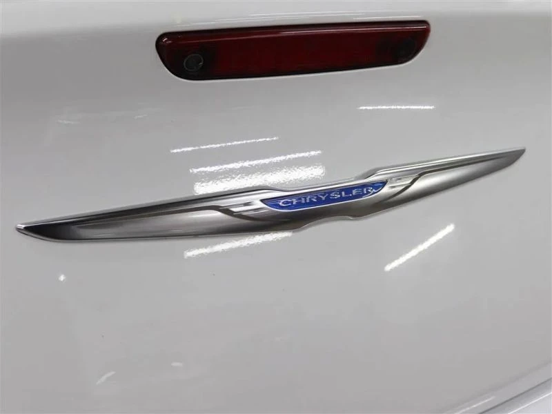 2022 Chrysler 300 (2005-2023) - Image 7 of 12