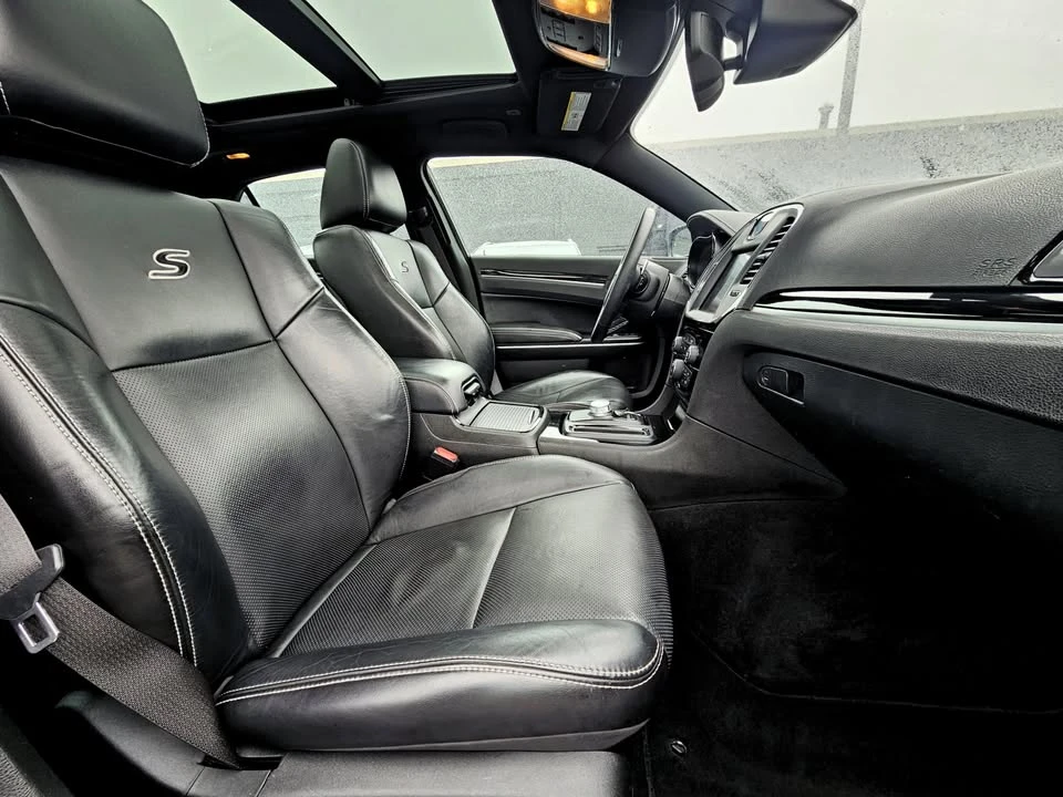 2022 Chrysler 300 (2005-2023) - Image 13 of 20