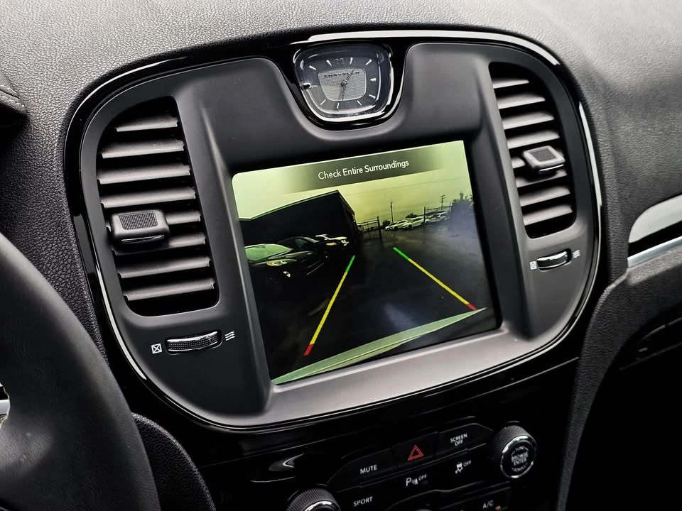 2022 Chrysler 300 (2005-2023) - Image 18 of 20