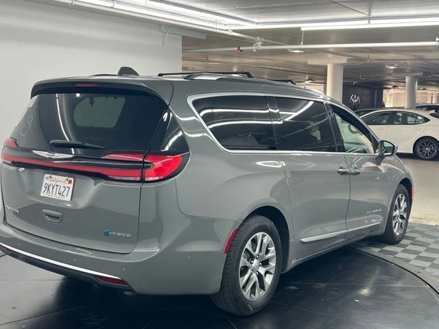 2022 Chrysler - Image 3 of 10