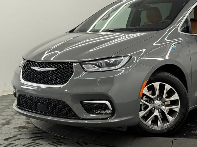 2022 Chrysler - Image 3 of 21