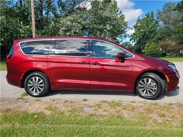 2022 Chrysler - Image 6 of 21