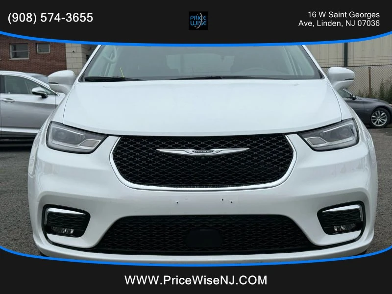 2022 Chrysler - Image 2 of 12