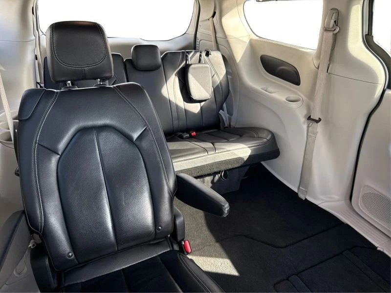 2022 Chrysler - Image 12 of 12