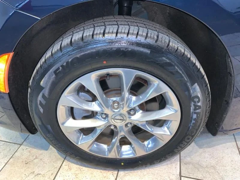 2022 Chrysler - Image 12 of 12