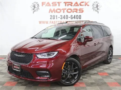 2022 Chrysler Pacifica Touring L