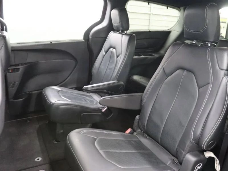 2022 Chrysler - Image 12 of 12