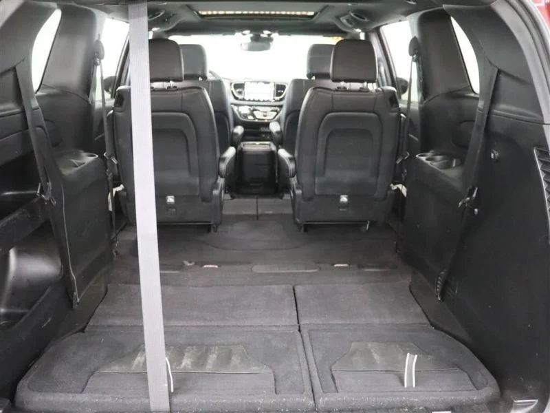 2022 Chrysler - Image 7 of 12