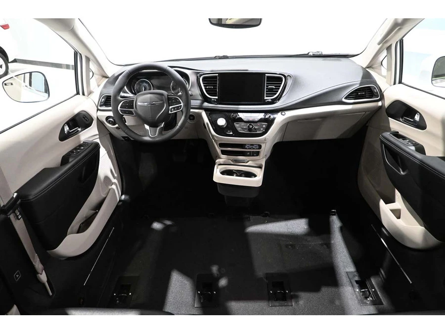 2022 Chrysler - Image 21 of 21