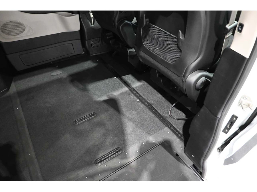 2022 Chrysler - Image 19 of 21