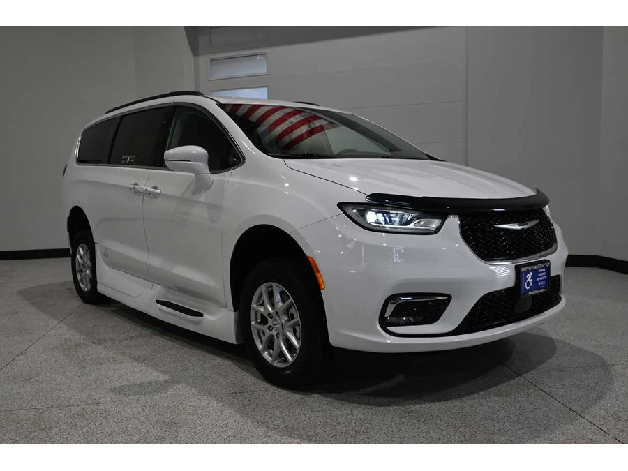 2022 Chrysler - Image 3 of 21