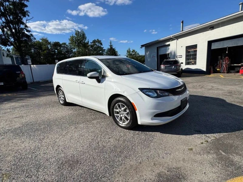2022 Chrysler - Image 5 of 12