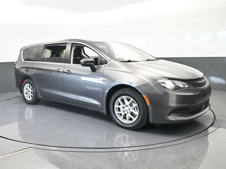 2022 Chrysler - Image 8 of 12