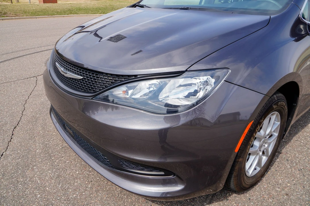 2022 Chrysler - Image 23 of 31