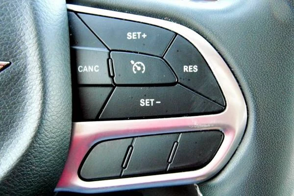 2022 Chrysler - Image 13 of 21