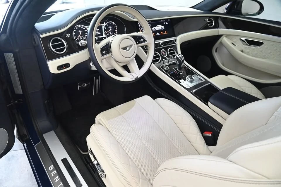 2022 Bentley Continental GT 3rd Gen - Image 14 of 20