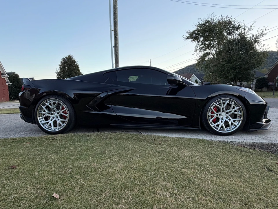 2022 Chevrolet Corvette C8 - Image 12 of 14