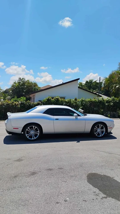 2022 Dodge Challenger 3rd Gen - Image 4 of 10